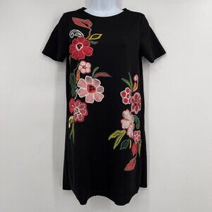 Zara Black Embroidered Floral Short Sleeve Shift Dress Women’s Small